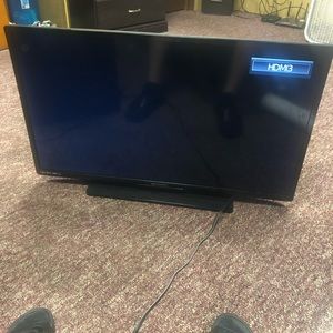 42” flatscreen tv